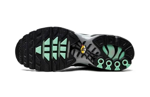 Nike Air Max Tuned Spirograph
